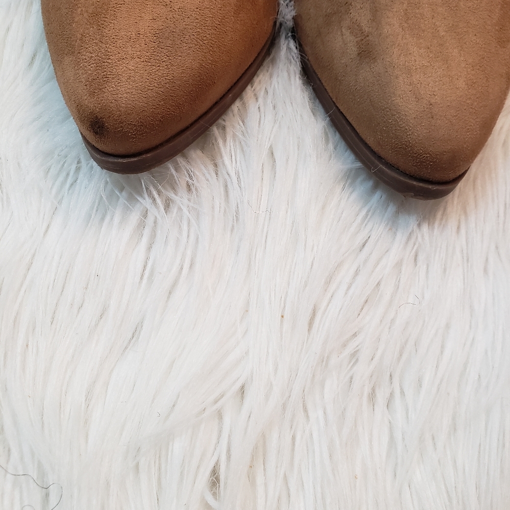 Booties - Picture 6 of 10